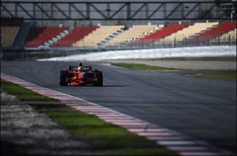 Валентино Росси на тестах в Барселоне