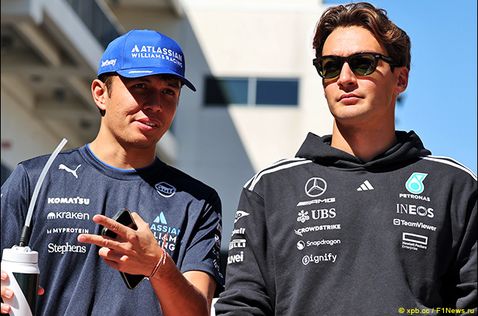 Карлос Сайнс и Алекс Элбон и Джордж Расселл