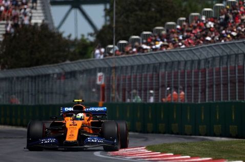 Ландо Норрис на трассе в Канаде, 2019 год, фото XPB