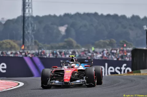 Льюис Хэмилтон