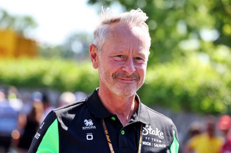 Джонатан Уитли фото XPB